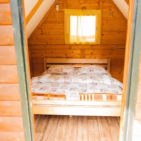 Kemping Rafting Kamp Macak