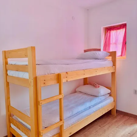 Rafting Kamp Macak *